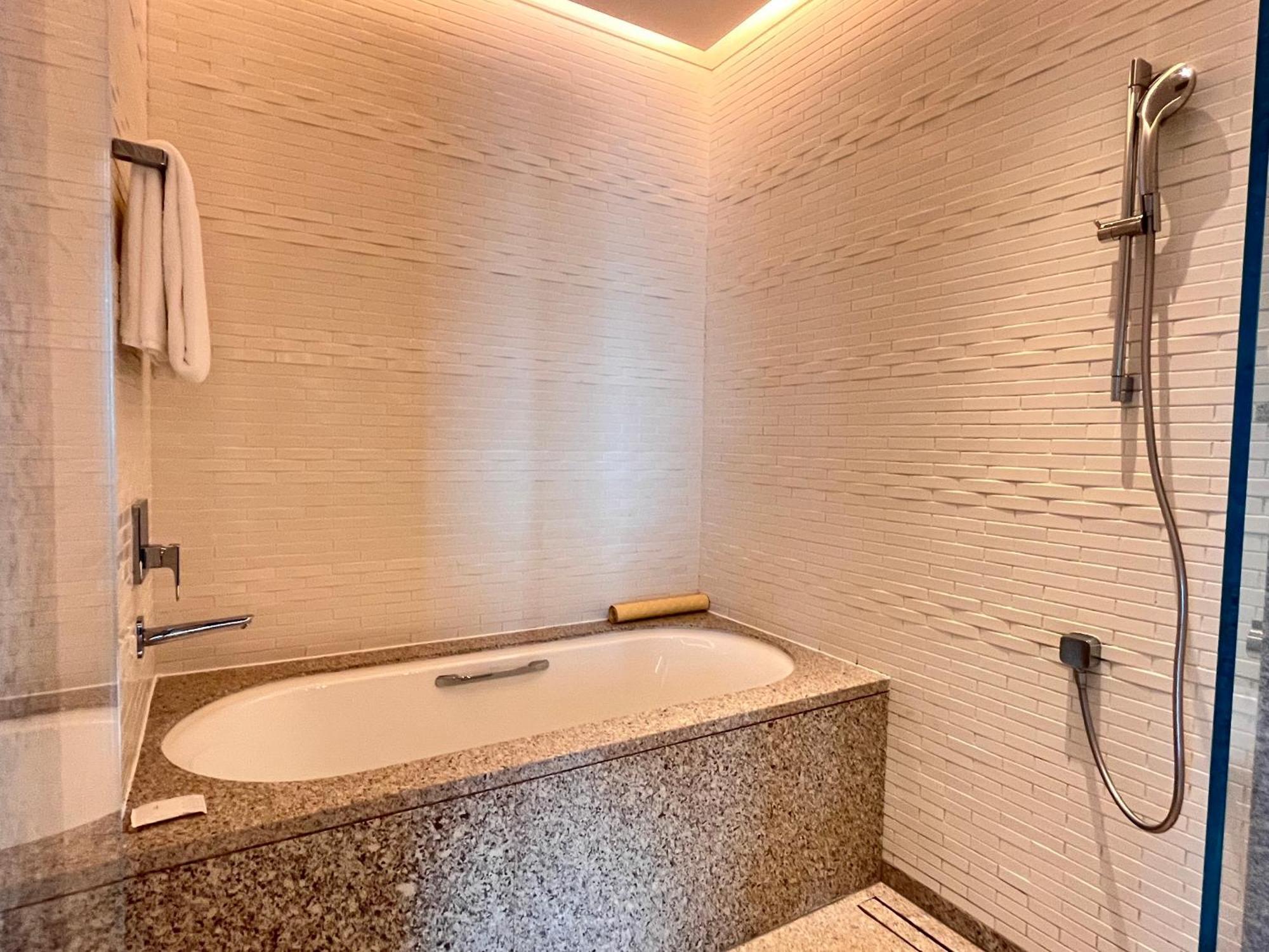 Hotel Grand Hyatt Hefei Esterno foto